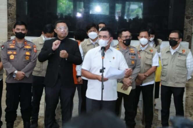 
					Dirtipideksus Bareskrim Polri  Brigjen Whisnu Hermawan Febrianto  dalam keterangannya kepada media perihal kelangkaan minyak goreng di pasaran. (Foto: Divhumas Polri)