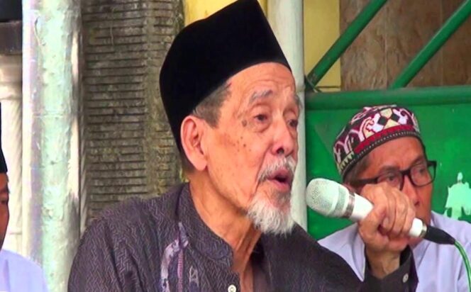 
					KH. Mukhtar Djamil (Foto: Istimewa)