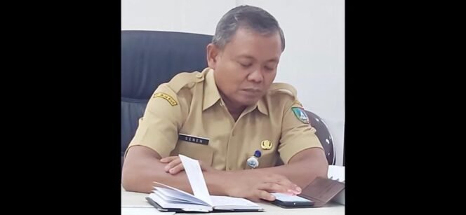 
					Kepala Disdikbud Jombang, Senen. 