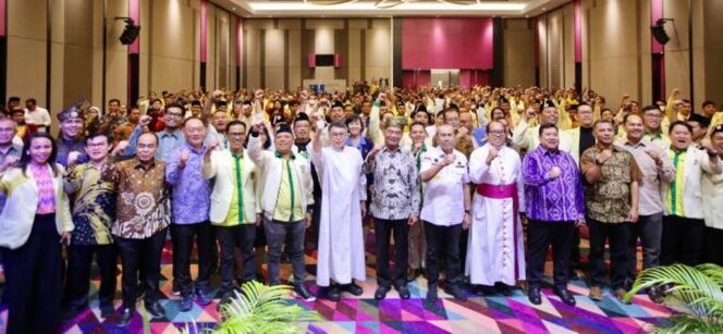 
					Menko PMK Muhadjir Effendy menghadiri Rapimnas I tahun 2023 Pemuda Katolik di Pekanbaru, Jumat (19/5/2023). (Foto: SWARAJOMBANG.com/ Anwar Hudijono)