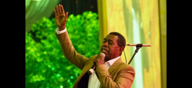 
					Edo Kondologit (Foto: SWARAJOMBANG.com/ Radero Sihombing)