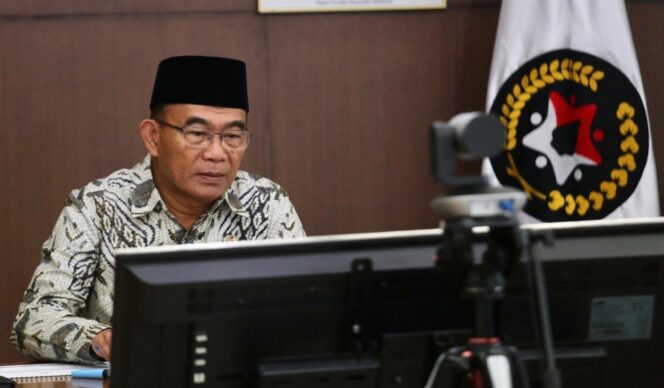 
					Menko PMK, Muhadjir Effendy. (Foto: SWARAJOMBANG.com/ Anwar Hudijono)