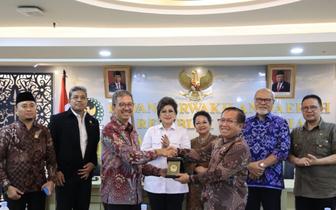 
					Perkuat Hubungan Diplomatik, Ekonomi dengan Negara ASEAN, BKSP Gelar Rapat Kerja dengan Dirjen Hukum dan Perjanjian Internasional