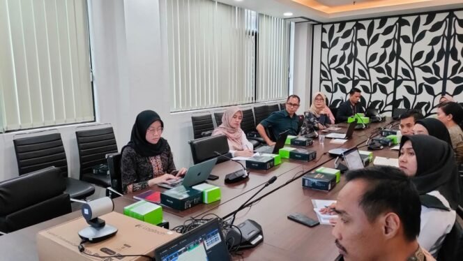 
					Kemenko PMK Kawal Penanganan Pemulangan 199 PMIB dari Semenanjung Malaysia