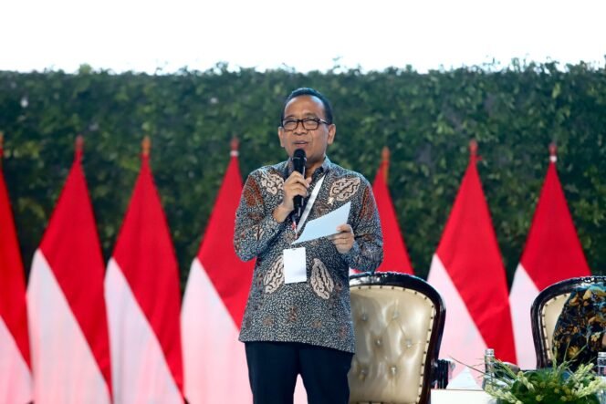 
					Wujudkan Asta Cita, Menko PMK Dorong Sinergi Pemangku Kepentingan