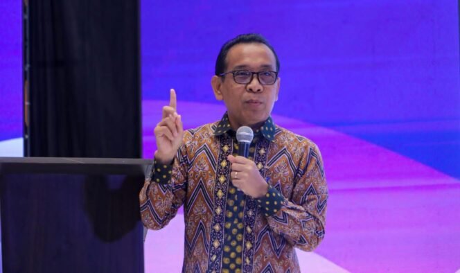 
					Mencoba PMK, Pratikno. (Foto: SWARAJOMBANG.com/ Anwar Hudijono)