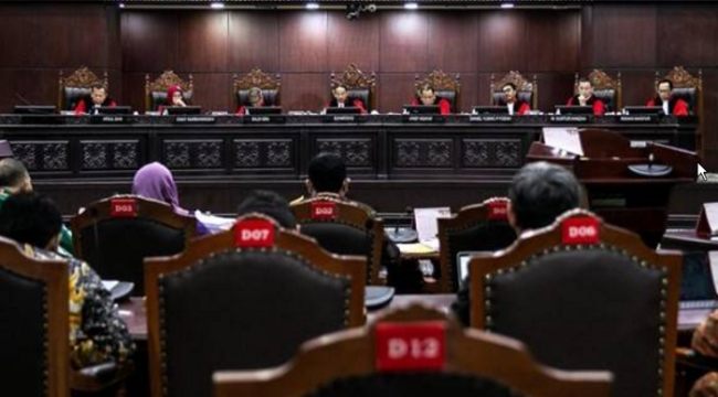 Suasana persidangan sengeketa pemilu di MK. Foto: Unand.ac.id