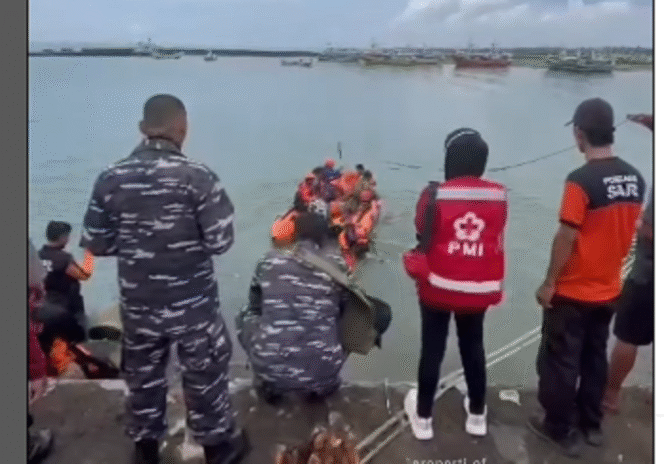 
					Tim Rescue Pamekasan terus mencari keberadaan Darwin, nelayan desa Ambat, Tlanakan, yang mengalami kecelakaan laut, Sabtu 4 Januari 2025. Tangkap layar video instagram@maduratrend