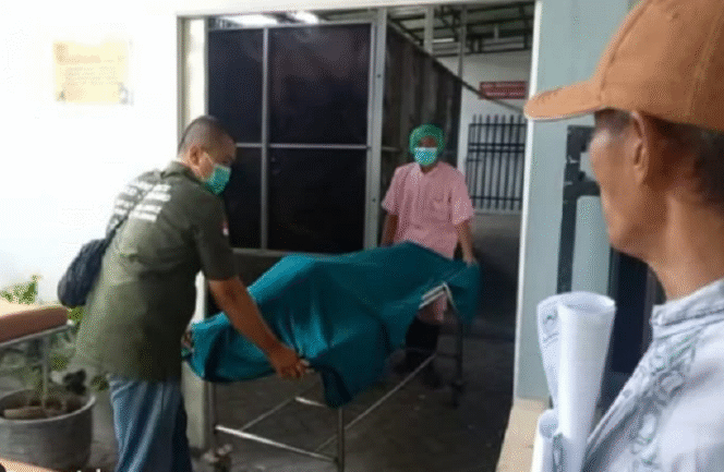 
					Jasad Putri Regita Amanda, 18, siswi SMA 1 YPM  Sumobito yang ditemukan meninggal di kanal Turi Pacarpeluk Jombang. Instagram@wargajombang/jajangs