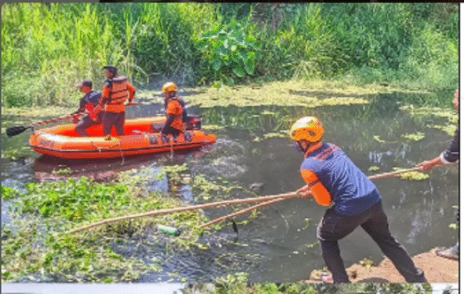 
					Ilustrasi pencarian anak hilang terseret arus air hujan ditemukan di waduk Kedungbrubus anak sungai Madiun di kecamatan Pilangkenceng, kabupaten Madiun,  Jawa Timur, Minggu, 2 Maret 2025, sekitar pukul 09.30 WIB. Insgatram@bpbdmadiunkab