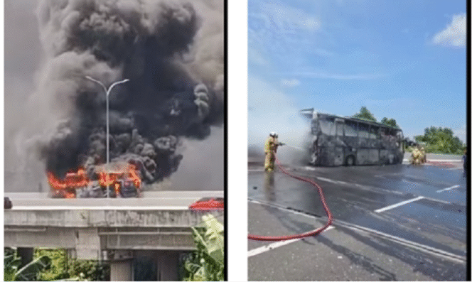 
					Bus Mercedes-Benz PT Haryanto terbakar habis di jalan tol Semarang-Krapyak, Jawa Tengah, akibat ban meletus, Jumat 21 Maret 2025. Instagram@disekitar_surabaya