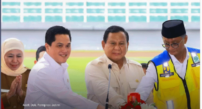 
					Presiden Prabowo Subianto bersama Menteri PU dan BUNM meresmikan hasil renovasi stadion Deltras, Sidoarjo yang menghabiskan dana Rp 95 miliar, Senin 17 Maret 2025. Instagram@suarasurabayamedia
