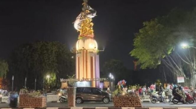 
					Proyek Alun-alun Rp29 M yang disorot publik