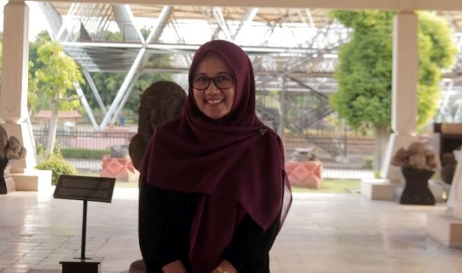 
					Direktur Women Crisis Center (WCC) Jombang, Ana Abdilah (Foto: RRI/Kusuma)