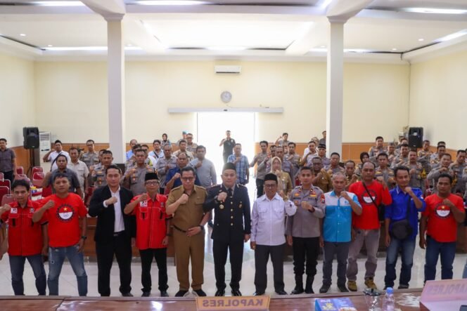 
					Jelang May Day, Kapolres Silaturahmi Bersama Serikat Pekerja Buruh