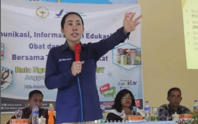 
					Bupati Sumba Barat Daya (SBD) provinsi Nusa Tenggara Timur,  Ratu Ngadu Bonnu Wulla, ST. Instagram@ratuwullataluofficial