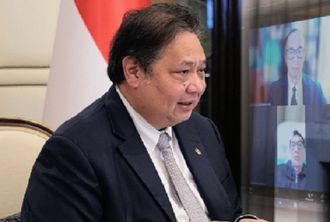 
					Airlangga Hartarto, Menteri Koordinator Bidang Perekonomian Republik Indonesia. Instagram@ailanggahartarto_official