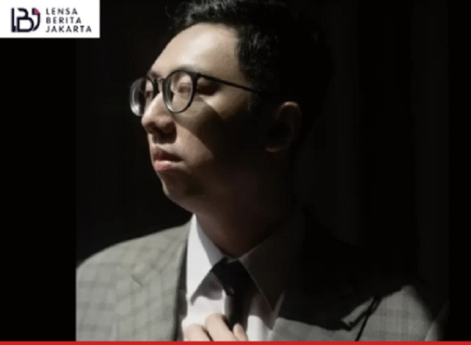 
					Direkrimum Polda Jawa Barat, Kombes Pol  Surawan menggelar konferensi pers, Rabu, 9 April 2025,  di mapolda Bandung Mengungkap kasus pembiusan dan pelecehan seksual oleh dr Priguna Anugerah Pratama terhadap seorang perempuan yang sedang menunggui pasien. Instagram@lbj_jakarta