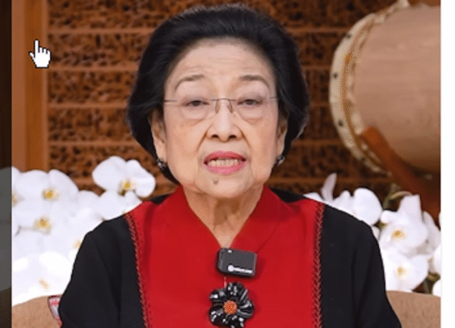 
					Megawati Soekarnoputri, Ketua Umum PDI-P. Instagram@presidenmegawati