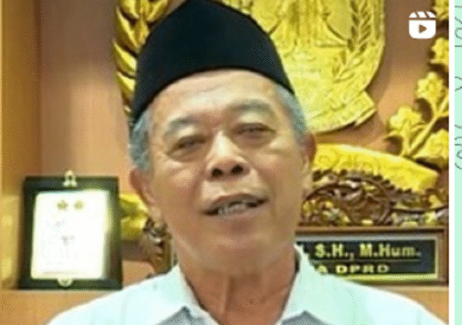 
					Mantan Ketua DPRD Jatrim,  Kusnadi diperiksa KPK 19 Juni 2025, terkait kasus gratifikasi dana hibah pemprov Jatim. Instagram@_kusnadi