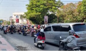 ESDM Janji Tuntaskan Antrean BBM Jatim Dua Hari