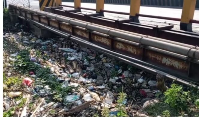 
					Sampah rumah tangga dominan