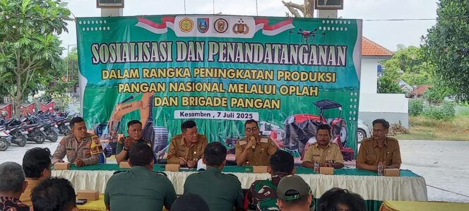 
					Dinas Pertanian Jombang melaksanakan sosialisasi program Optimalisasi Lahan (Oplah) dan pembentukan Brigade Pangan di kecamatan Kesamben, Senin 7 Juli 2025. Foto: Dinas Pertanian Jombang