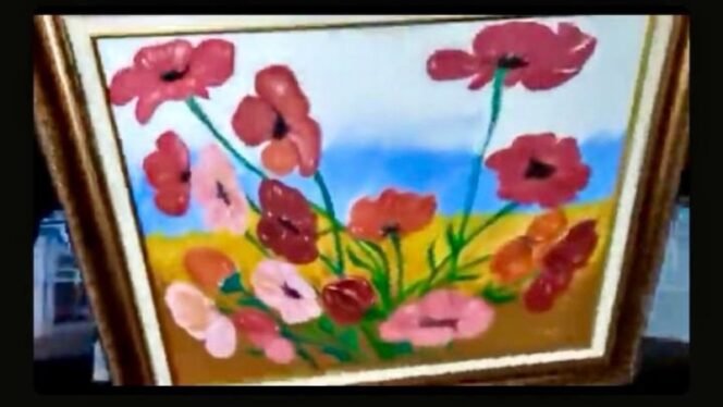 
					Lukisan Bunga itu telah raib lenyap seperti lenyapnya rasa aman, rasa kepastian hukum dan rasa perikemanusiaan yang adil dan beradab di bumi Indonesia.(Instagram.smindrawati)