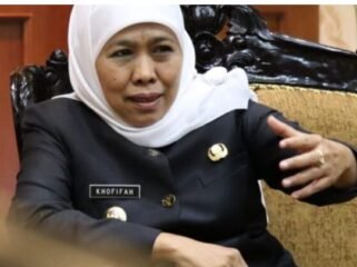 Gubernur Jatim Khofifah