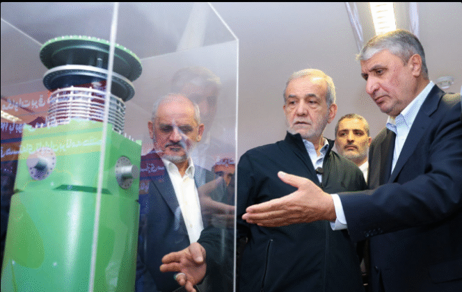 
					Iran teken kontrak pembangunan listrik tenaga nuklir (PLTN) dengan perusahaan Rosatum, Russia, dengan nilai kontark Rp 400 triliun. Kapasitas listrik yang akan dibangun mencapai 5.000 gigawatt. Foto: pbs.org