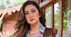 Mahkamah Kehormatan Dewan (MKD) DPR RI telah memberikan hukuman kepada anggota DPR dari Fraksi NasDem, Nafa Urbach.Dok.instagram Nafa Urbach 