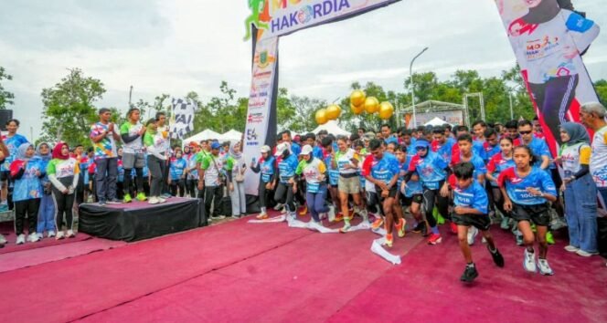 
					Meriahnya Mojohakordia Run 5K diikuti Ribuan Warga Mojokerto. Dok.Humas
