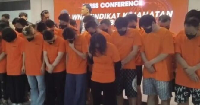 
					27 WNA China Ditangkap Terkait Penipuan Jaringan Scam Online