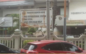 Dua ASN sekantor di lingkungan Disdukcapil Pemkab Gresik, dilaporkan telah melakukan perslingkuhan. Laporannya masih diproses di inspektoral dan BKPSDM. Foto: ist