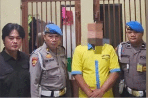 Propam Polda jawa Tengah melakukan penahanan selama 20 hari ke depan, untuk melakukan penyelidikan atas kasus kematian seorang perempuan dosesn Untag Semarang. Foto: ftnews.co.id