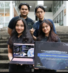 Empat mahssiwa STEI ITB menjadi generasi muda yang telah membuktikanm diris ebagai calon ilmuwan masa depan, mereka mendapat penghargaan dari NASA. Foto: Instgaram: ITB
