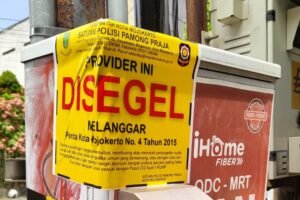 Penertiban Kabel Serat Optik di Kota Mojokerto. Dok.Humas