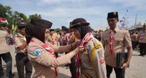Wali Kota Mojokerto melantik 1.378 Pramuka Garuda dari pasukan Siaga, Penggalang. Dok.Humas