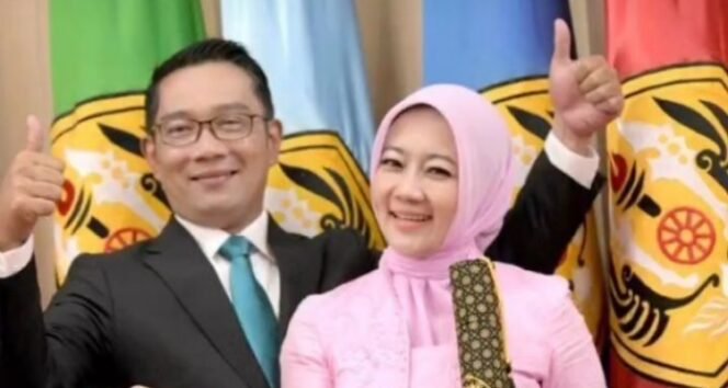 
					Mantan Gubernur Jawa Barat, Ridwan Kamil (RK) bersama Atalia Praratya. ig@ridwankamil 