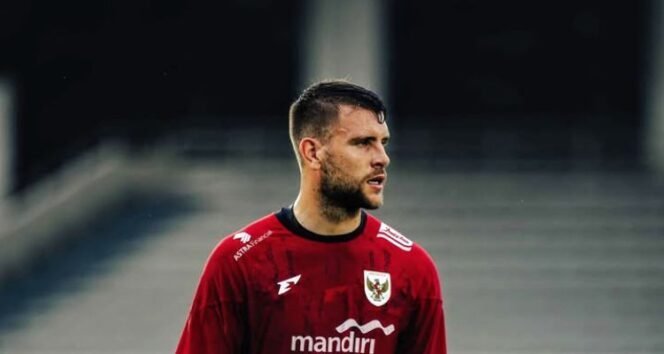 
					Maarten Paes bantah rumor ke Persib, tegaskan masih terikat kontrak dengan FC Dallas hingga 2026. Foto.Ist