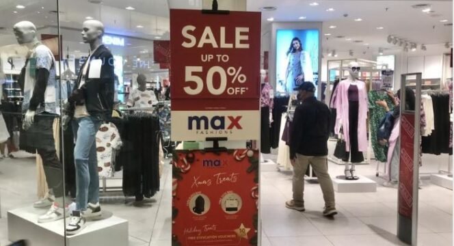 
					Konsumen pilih harga diskon