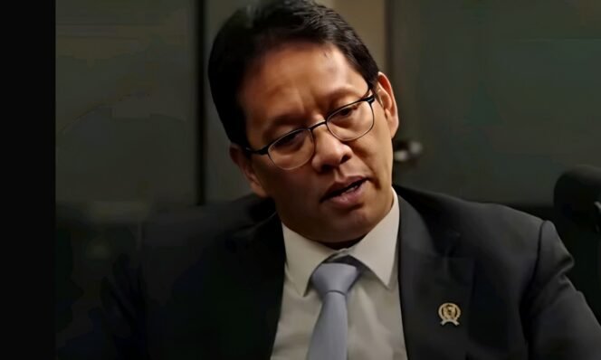 
					10 Mahasiswa ITB Tolak Program Bergengsi, Menkeu Purbaya Angkat Bicara