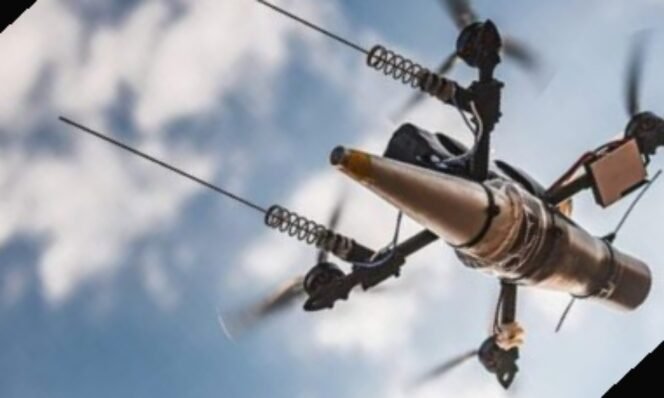 
					Lebih Murah, Ukraina Percepat Produksi Drone FPV dan Robot Tempur