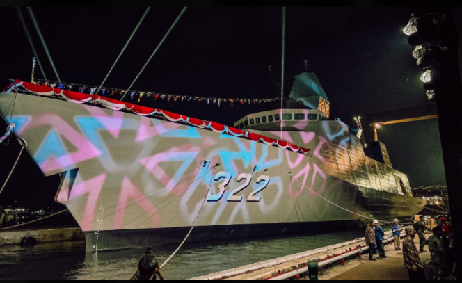 
					Kapal jenis fergate terbaru milik TNI AL, diberi nama KRI Balaputradewa-322 Merah Putih, masuk di dalam alusista TNI dengan persenjataan modern. Foto: antara