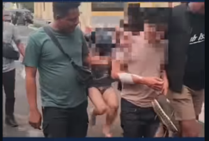 Petugas Resmob Polresta Bogor, berhasil meringkus empat terduga pelaku kasus penipuan skimming dengan cara mengganjal ATM menggunakan tusuk gigi, Senin 15 Desember 2025. Foto: Instagram@terkinidotid