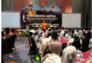  Pegadaian Kanwil XII Surabaya menggelar Gathering Mitra Pembayaran Porsi Haji dan Wisata Religi di Hotel Harris Convention Gubeng, Rabu (3/12/2025), sebagai upaya memperkuat kolaborasi dengan travel religi dan majelis gereja.  Foto: Dok/Humas Pegadaian XII Surabaya