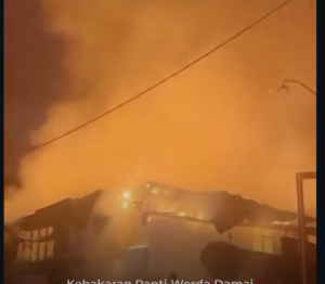 Kekabaran hebat di rumah panti Wreda damai, Manado, menyebabkan sebanyak 16 orang pewngurus dan penghuni meninggal dunia. Terjadi Minggu malam, 28 Desember 2025. Foto: Tangfkap layar video Instagram@inilahcom