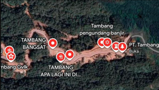 
					Netizen telah menyuaraan secara lantang akan terjadinya bahasa longsor mirip di Sumut, Aceh dan Sumbar. Disebutkan kawasan gubung Slamet, Jawa Tengah merupakan titik rawan terjadi bencana longsor, karena maraknya penambangan liar pasir dan batu andesit di kawasan hutan gunung Slamet. Foto: vivanews.com