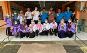 Dinas Kesehatan (Dinkes) Kabupaten Jombang, didukung Tim RSU Dungus Provinsi Jawa Timur dan Yabhisa Jombang sebagai mitra TB, menggelar Active Case Finding (ACF) TB di Puskesmas Jabon,  dihadiri pula dr Tiar Oktavian Effendi, Sp.Paru dari RSUD Jombang, hadir untuk membimbing proses skrining.​ Rabu, 3 Desember 2025,
