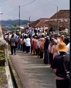 Tradisi Turun Temurun Dusun Thekelan Semarang: Saling Bersilatuhami Saat Acara Besar Keagamaan